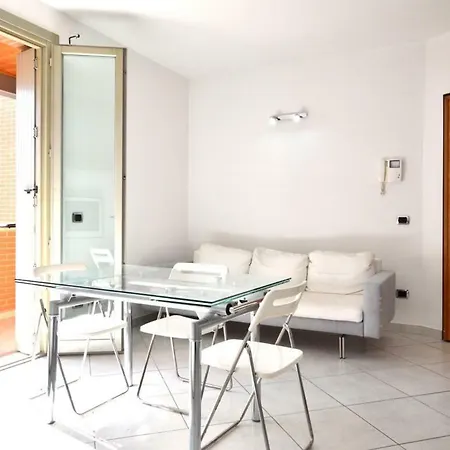 Cosy Chic Apartment
